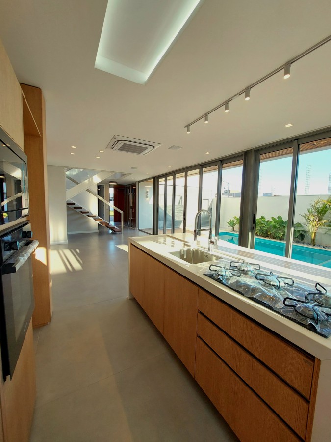 Casa de Condomínio, 4 quartos - Foto 1